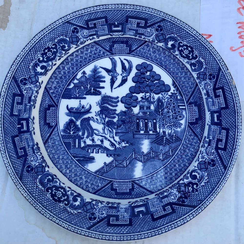 SEMI- CHINA , ENGLAND   7” plate
